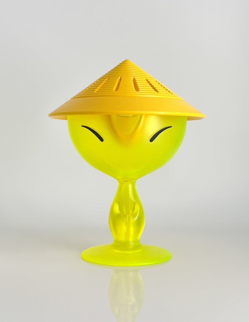 Alessi Mandarin Stefano Giovannoni citrus juicer | €69 | Whoppah