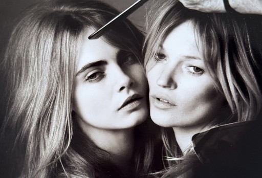 Kate Moss & Cara Delevingne For Burberry 2014