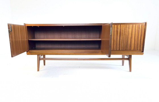 Image 1 of Möbel Mann Zebrano sideboard