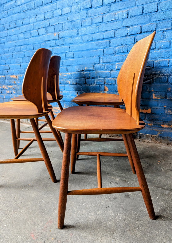 Image 1 of 4 x FDB Møbler chairs -model J67- Ejvind A. Johansson