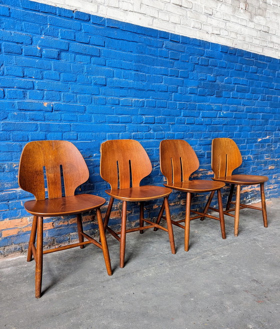 Image 1 of 4 x FDB Møbler chairs -model J67- Ejvind A. Johansson