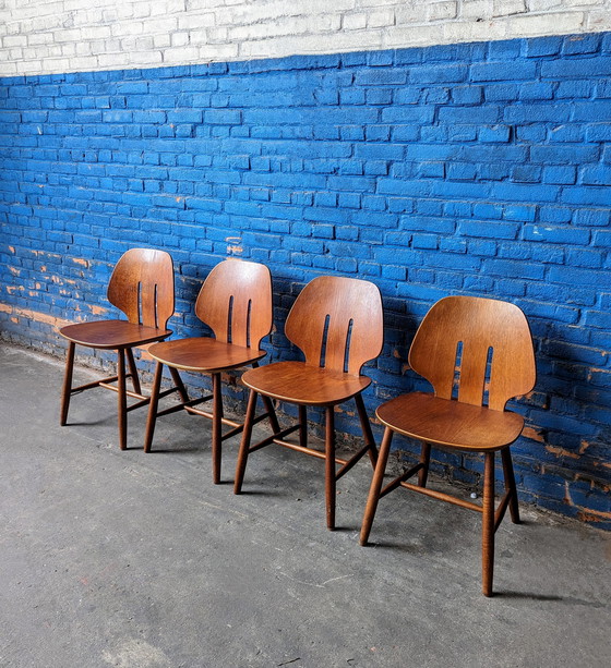 Image 1 of 4 x FDB Møbler chairs -model J67- Ejvind A. Johansson