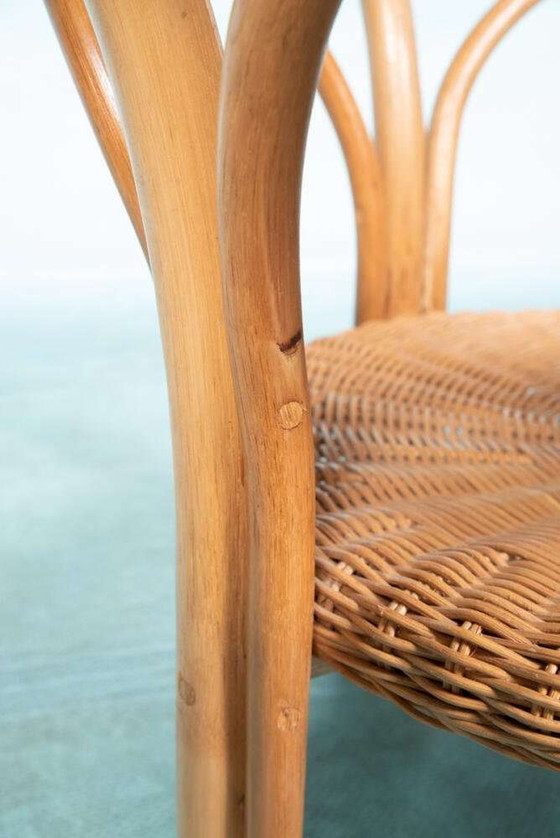 Image 1 of Table basse ronde vintage en osier, verre, rotin de bohème