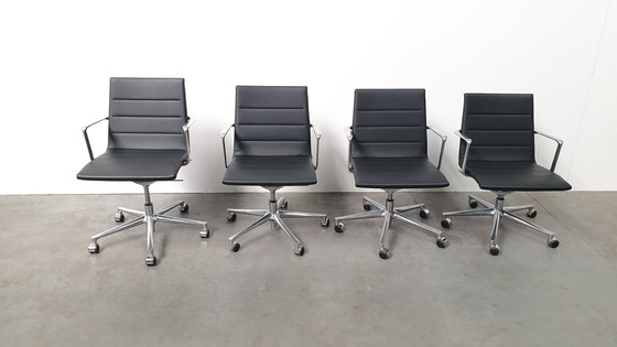 Image 1 of 4x Valea Elle 409 designer office chair ICF casters