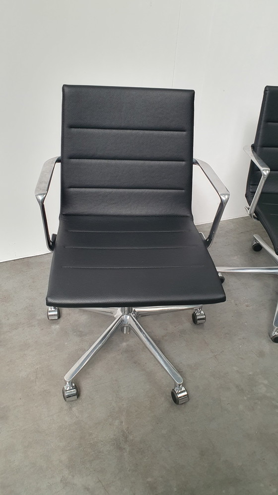 Image 1 of 4x Valea Elle 409 designer office chair ICF casters