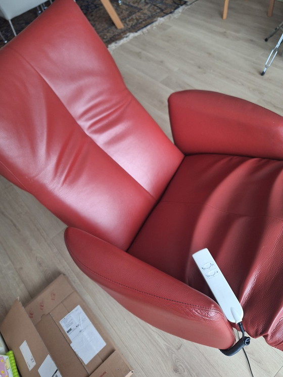 Image 1 of Leolux Relaxation With Two Motors Red Leather