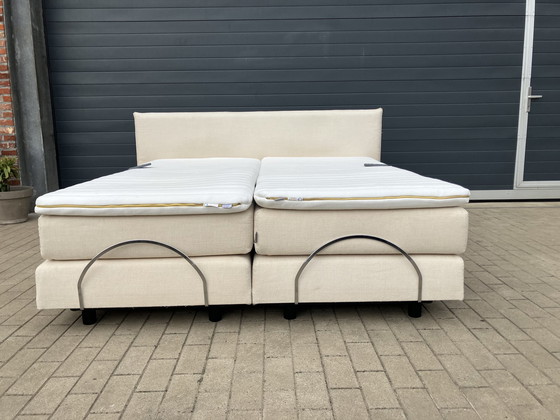 Image 1 of Beige Auping Boxspring 180x200 fully electric incl matr et topper