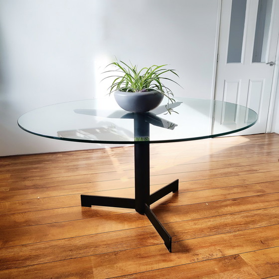 Image 1 of Modern round glass dining table steel legs