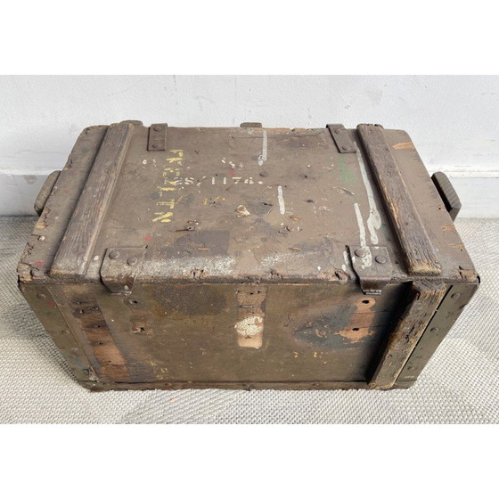 Image 1 of Vintage wooden ammo chest with lid and rope handles, 1940