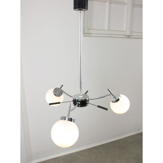Image 1 of Vintage chandelier in chrome and opaline glass, Italy