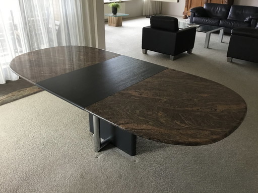 Extendable marble dining table, Kulowany