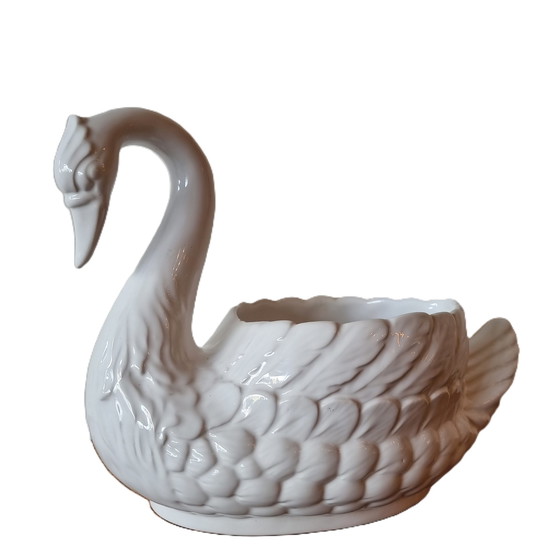 Image 1 of Pot à plantes en porcelaine avec cygne