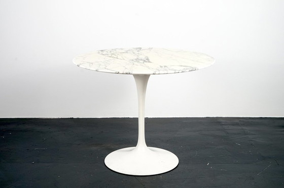 Image 1 of Table de salle à manger en marbre Mid Century par Eero Saarinen pour Knoll Inc / Knoll International