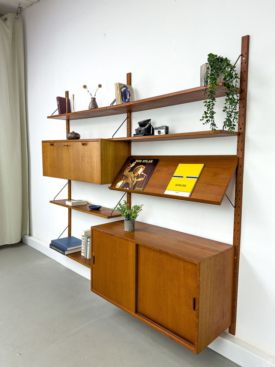 Image 1 of Teak Wall System par Sven Ellekaer pour Albert Hansen, 1960s