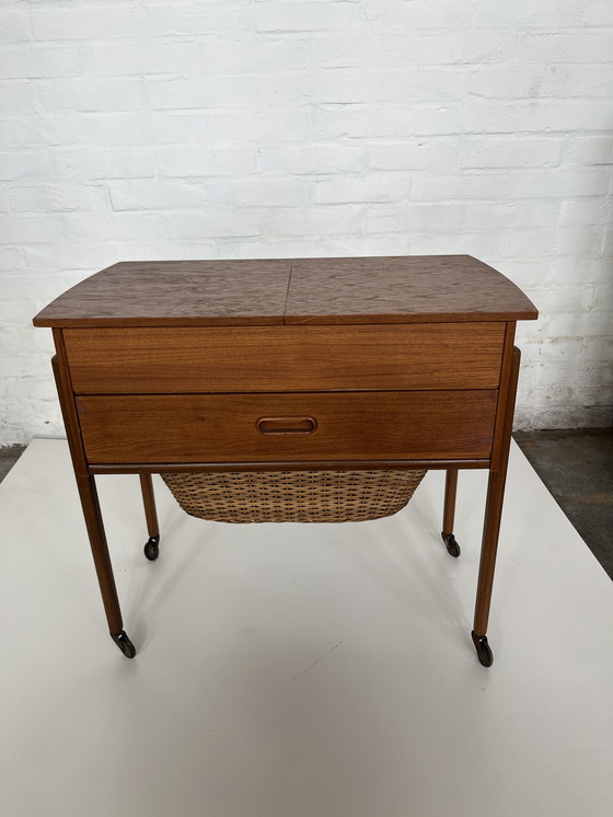 Image 1 of Vintage sewing box