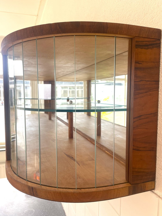 Image 1 of Hanging Display Case With 20 Polished Glass Slats