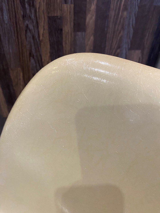 Image 1 of DSR Off White Parchment Chair Eames Herman Miller Vintage