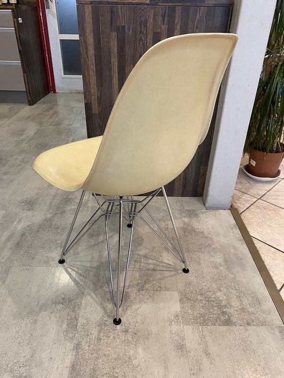 Image 1 of DSR Off White Parchment Chair Eames Herman Miller Vintage