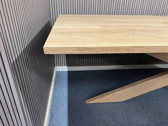 Image 1 of Mesa de comedor rectangular de roble con patas de araña