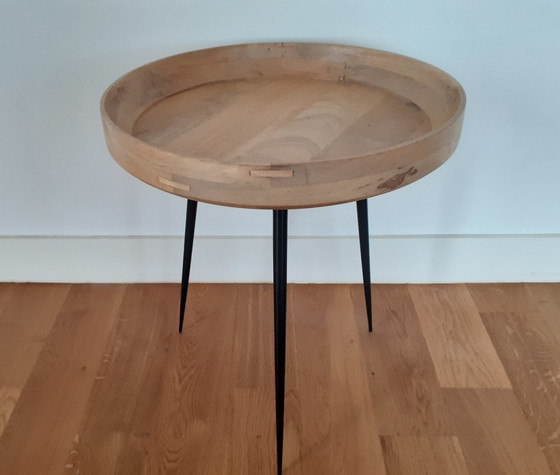 Image 1 of Mater Table "Bowl