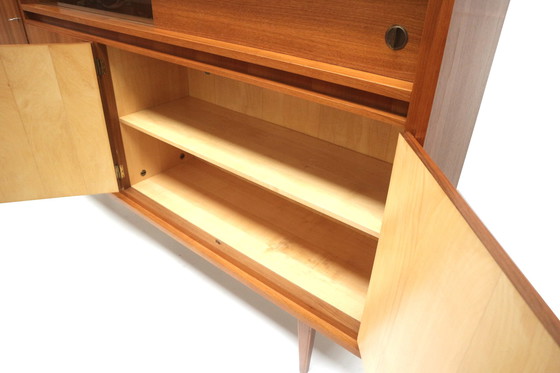 Image 1 of Grand buffet haut vintage fabriqué dans les années 1960