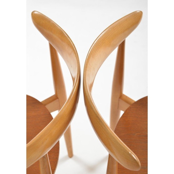 Image 1 of Vintage Fh4103 Heart dining chairs by Hans Wegner for Fritz Hansen, Denmark 1950s