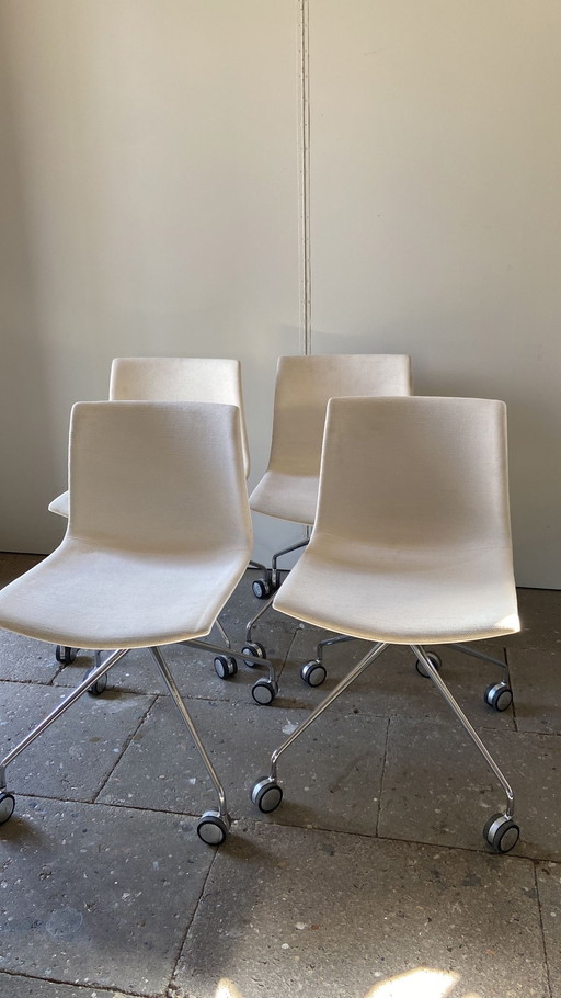 4x Arper Catifa 46 office chair