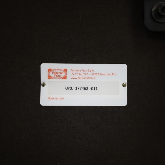 Image 1 of Poltrona Vintage in Pelle Poltrona Frau