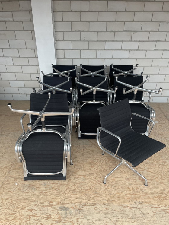 Image 1 of Vitra Eames Ea108 Black Hopsak/Alu