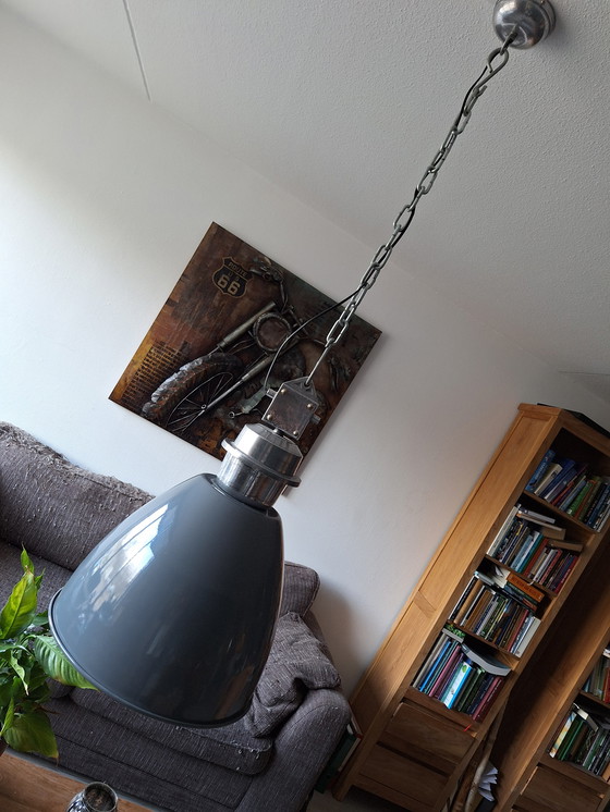 Image 1 of 2x Industrial design pendant lamp