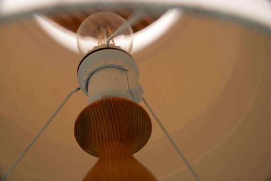 Image 1 of Lampadaire vintage en bois 1960s/70s, bohème scandinave