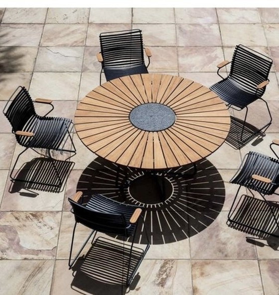 Image 1 of 1X Houe Round Dining Table