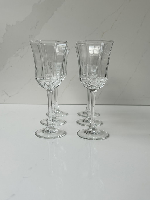 6x Luminarc Wine Glasses