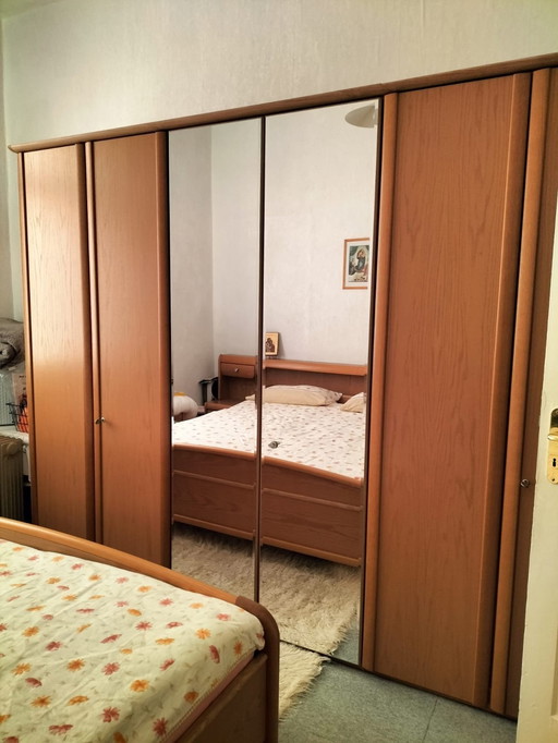 Complete bedroom, Solid, Very good condition