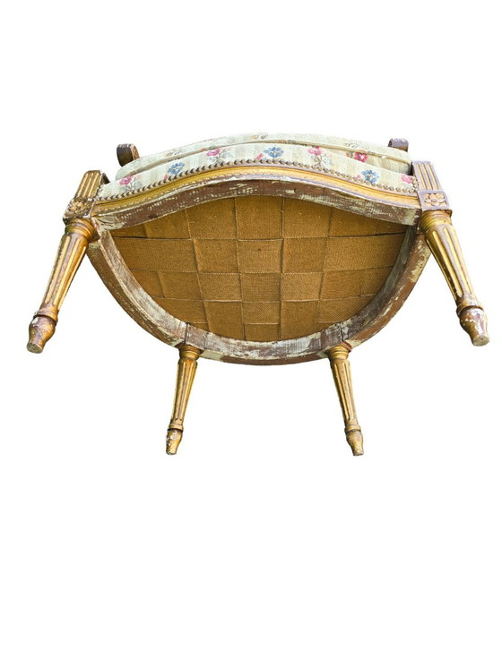 Image 1 of Louis Xvi Style Bergère En Tissu Fleuri