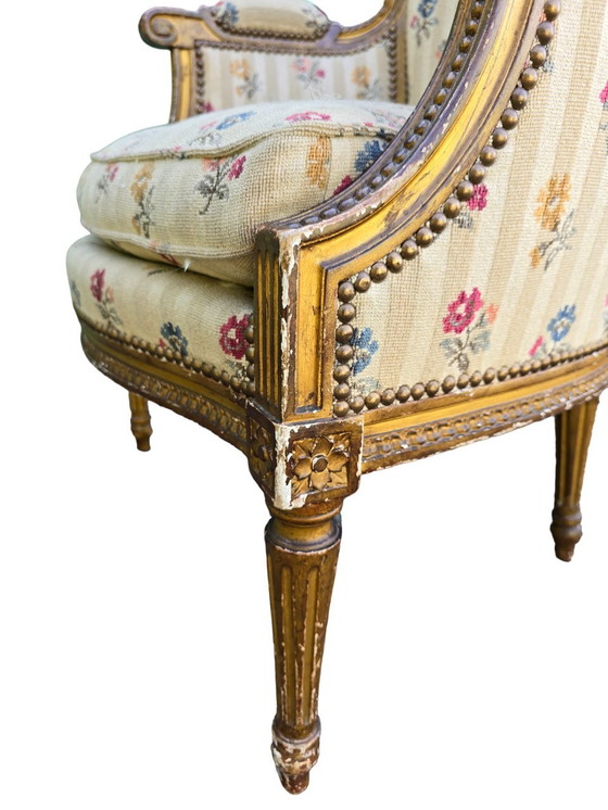 Image 1 of Louis Xvi Style Bergère En Tissu Fleuri