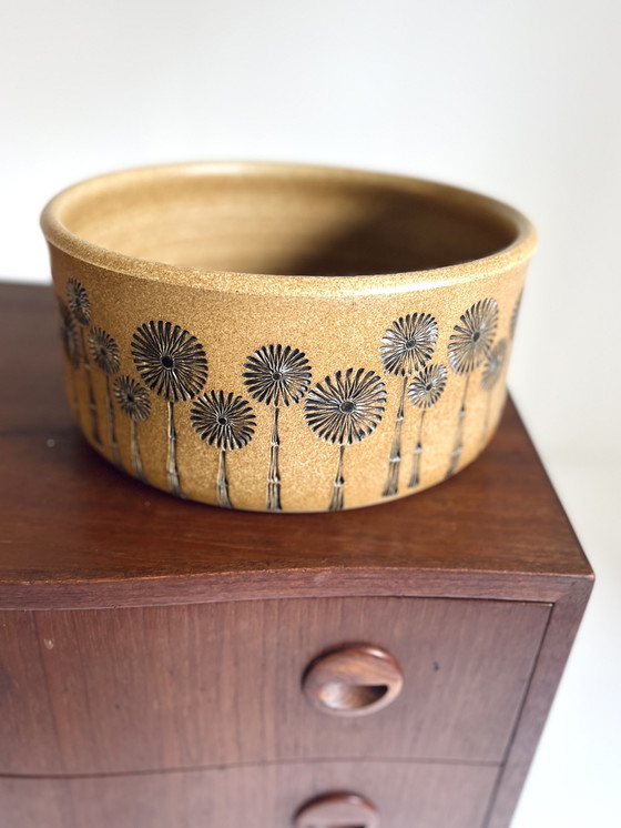 Image 1 of Earthenware flower pot