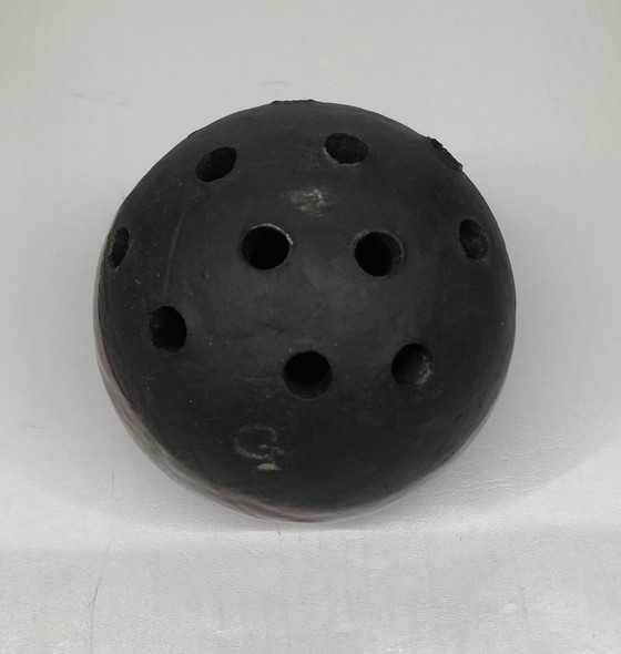 Image 1 of Ball vase design