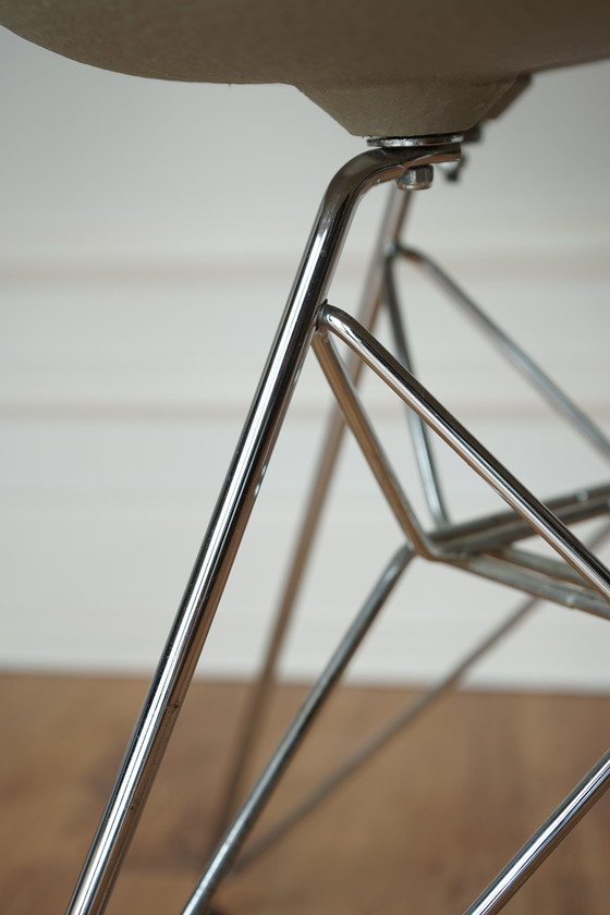 Image 1 of 4x Fauteuil Eames DAR