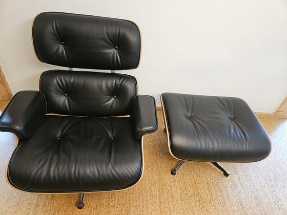 Image 1 of Vitra Eames lounge chair and Ottoman - Santos rosewood