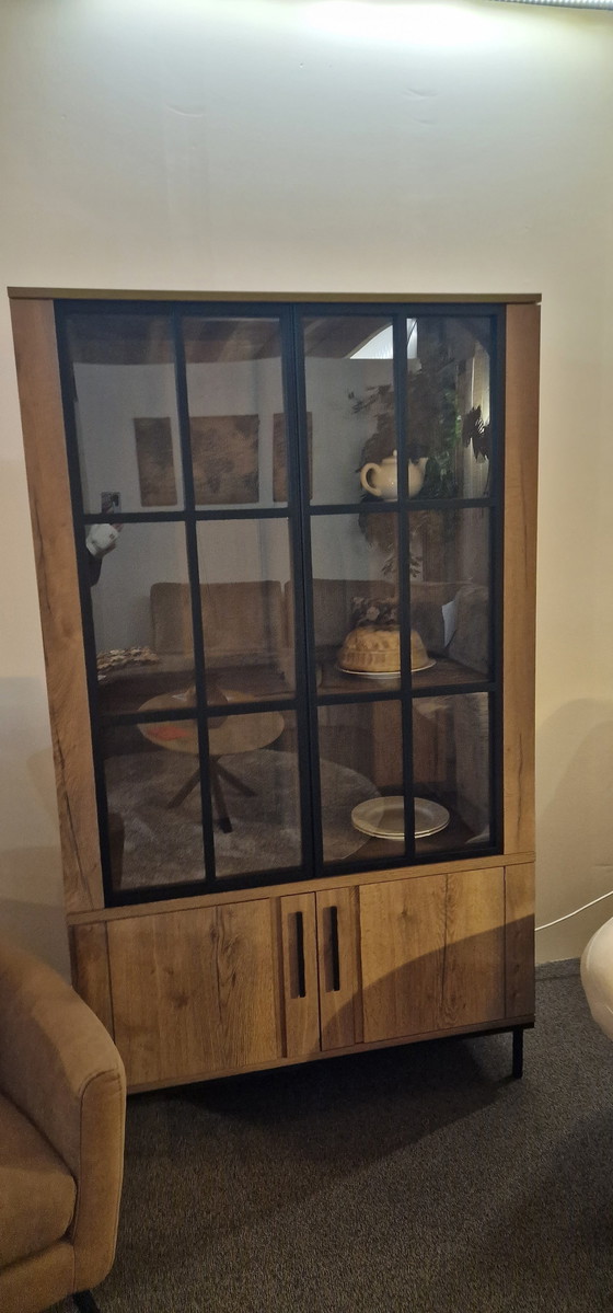 Image 1 of Cruz Display Case 190/110/48