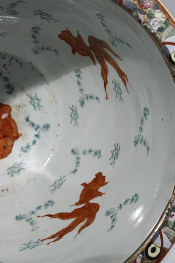 Image 1 of Antique Ming Aquarium Pink Family Chenghua Nian Zhi China 20th century