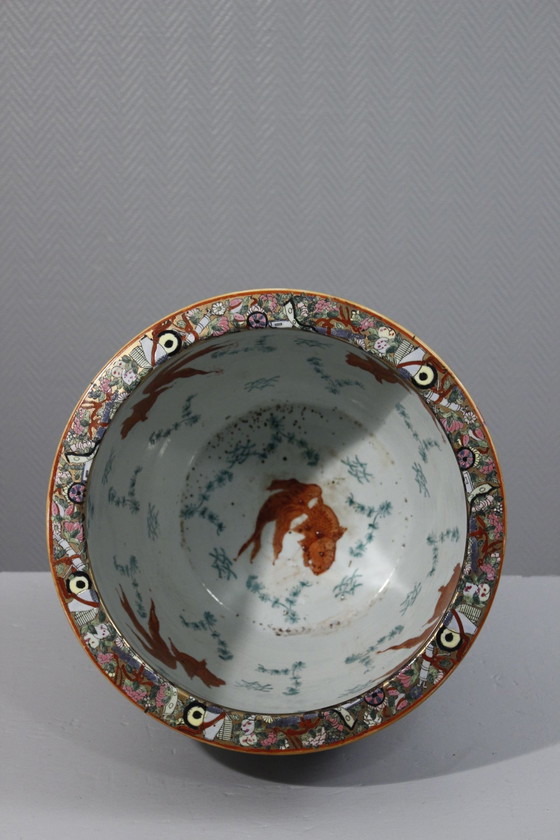 Image 1 of Antique Ming Aquarium Pink Family Chenghua Nian Zhi China 20th century