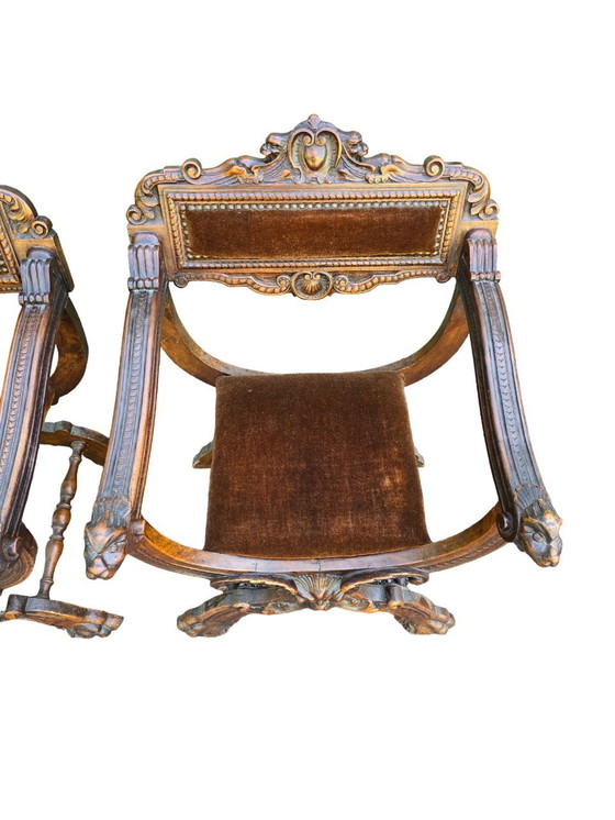 Image 1 of Pair De Fauteuils Dagobert En Noyer Et Velours