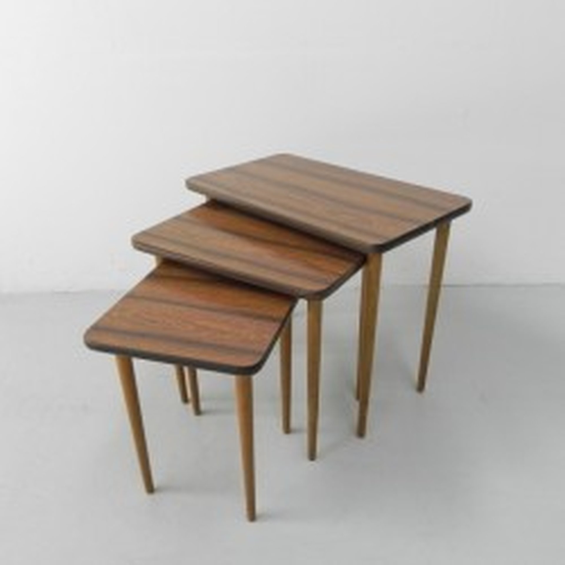 3x Tables D appoint Vintage Tables Gigognes Mimiset 1960s 180 3x Tables D appoint Vintage Tables Gigognes Mimiset 1960s 180