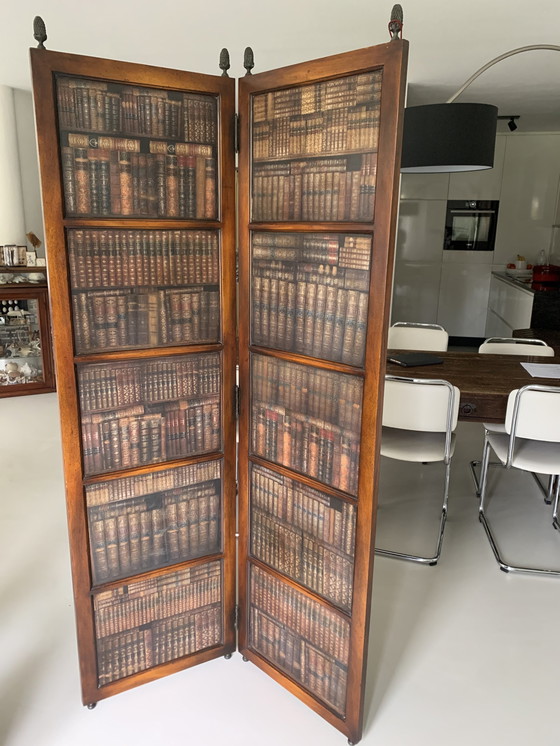 Image 1 of Solid Mahogany Wood Chamber Screen