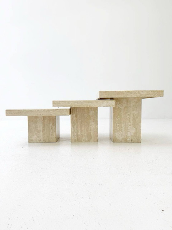 Image 1 of Set of 3 minimalist Mid - Century coffee tables made of travertine, Italy