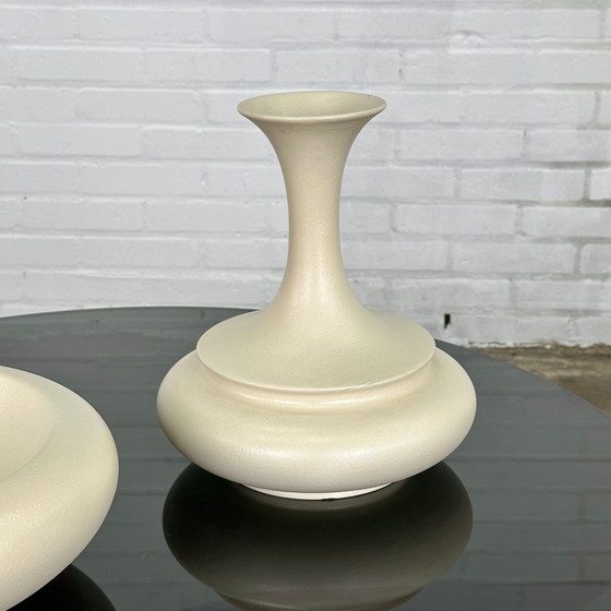 Image 1 of Vaso in ceramica italiana color crema