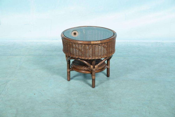 Image 1 of Bohemian 70s Coffee table, wicker round side table