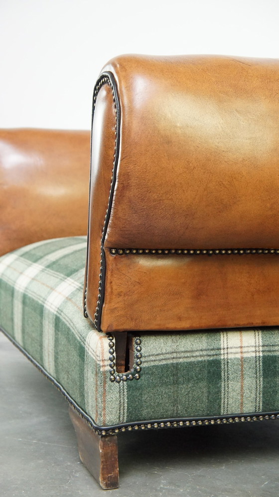 Image 1 of Daybed/Window Sofa With Sheepskin And Wool